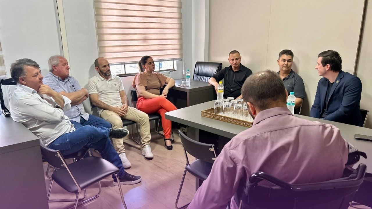 Vice-prefeito de Cascavel visita Câmara de Santa Tereza do Oeste e discutir integração regional