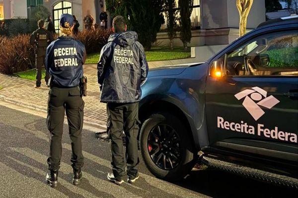Imagem referente a notícia: Golpe bilionário: Operação TANK desmantela rede de postos suspeita de lavar mais de R$ 20 bilhões