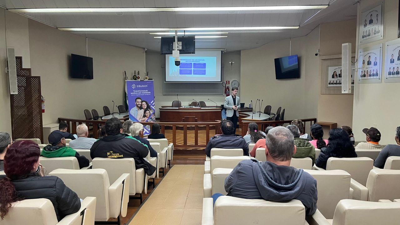 Prefeitura de Corbélia realiza primeira reunião do Programa Moradia Legal para regularização fundiária