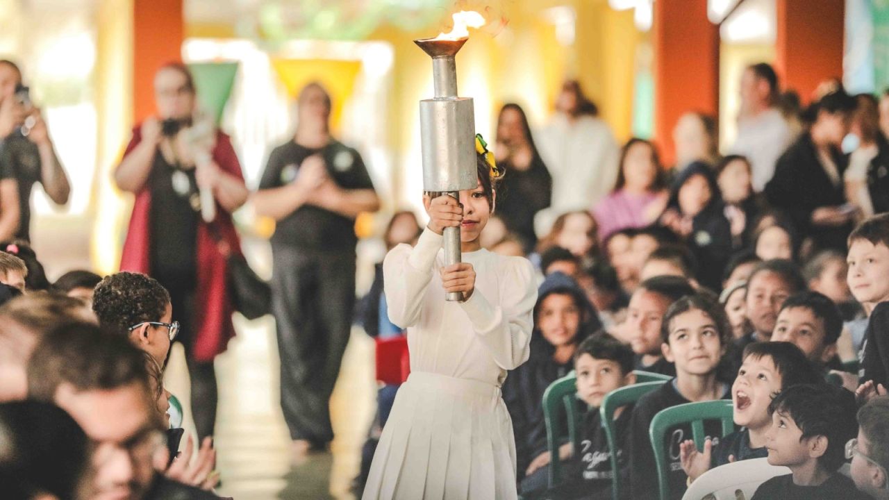 Crianças dão show de civismo na Semana da Pátria em Cascavel