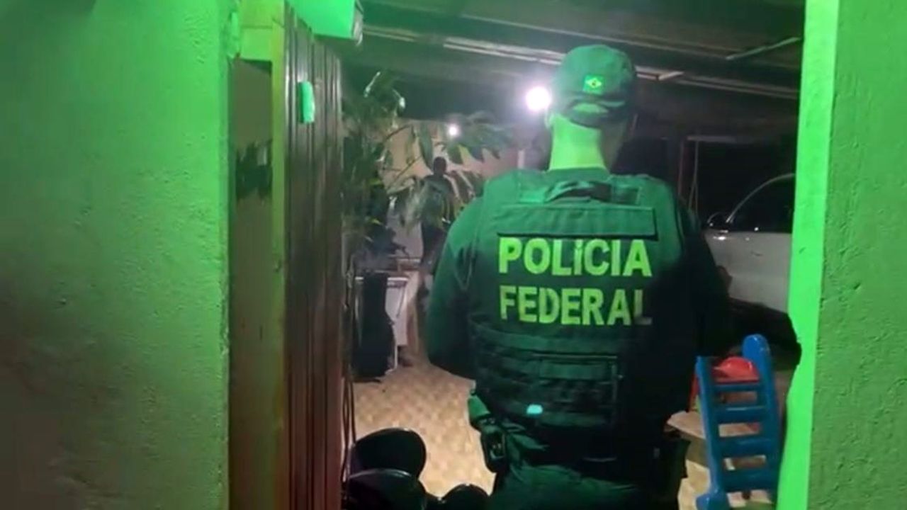 Polícia Federal desmantela esquema milionário com “CPFs de aluguel” em operação contra o tráfico