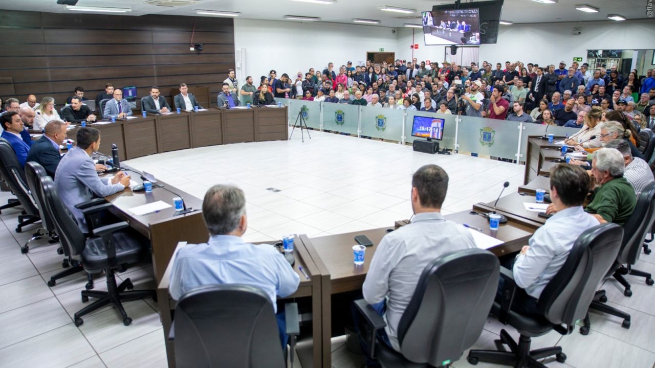 Audiência aprova criação de comissão para resolver problema das chácaras ilegais