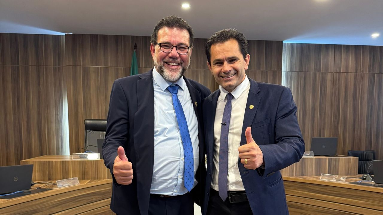 Relatoria do deputado Marcio Pacheco garante aprovação na CCJ de projeto que redefine limite entre Paiçandu e Maringá