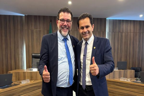 Relatoria do deputado Marcio Pacheco garante aprovação na CCJ de projeto que redefine limite entre Paiçandu e Maringá