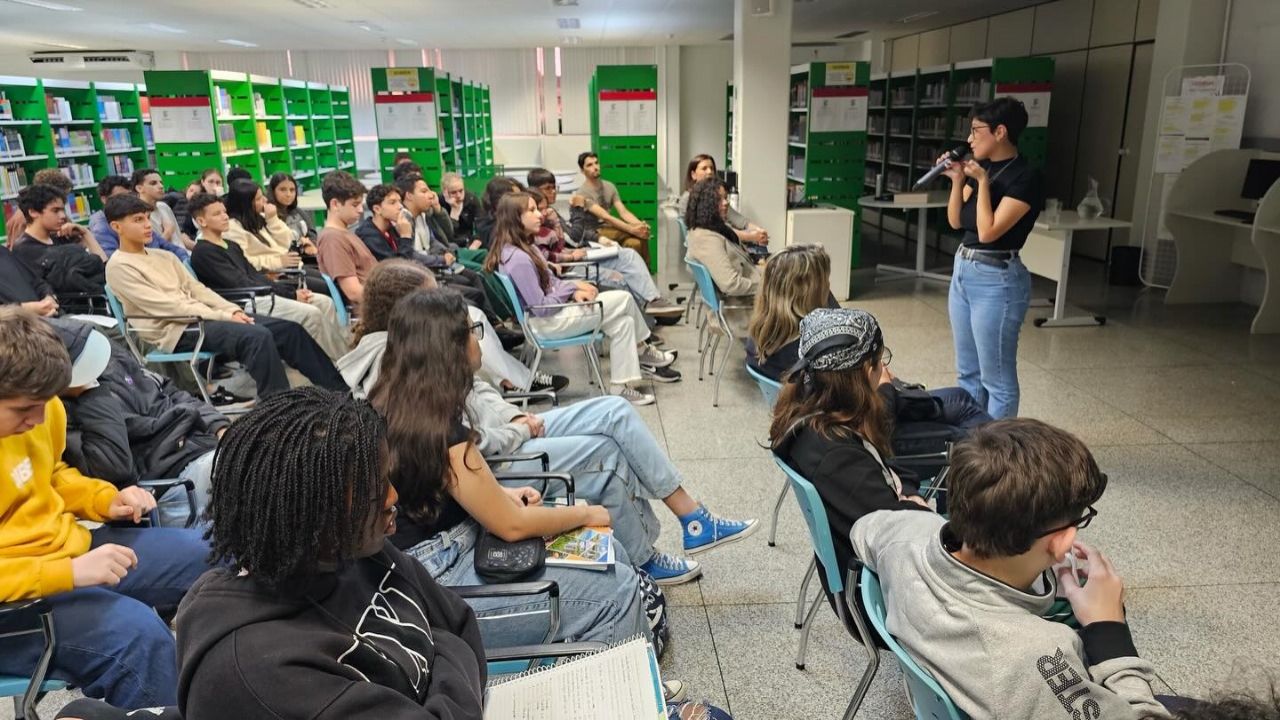 Câmara de Cascavel aprova projeto que apoia cursinhos populares gratuitos