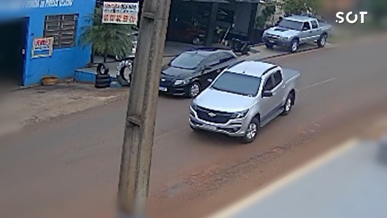 Assalto cinematográfico em Cascavel termina em tiroteio e recuperação de veículo carregado de contrabando