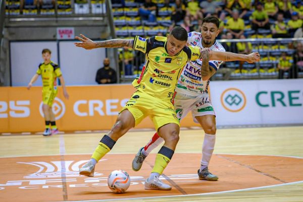 Imagem referente a notícia: Cascavel Futsal empata fora de casa contra o Jaraguá pela LNF