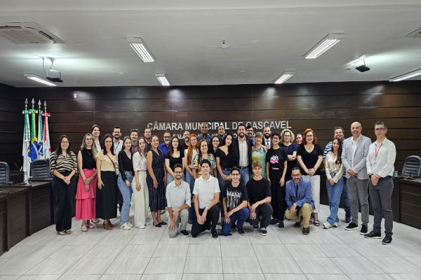 Imagem referente a notícia: Câmara de Cascavel abre as portas para estudantes universitários no Programa ‘Vivência Legislativa’