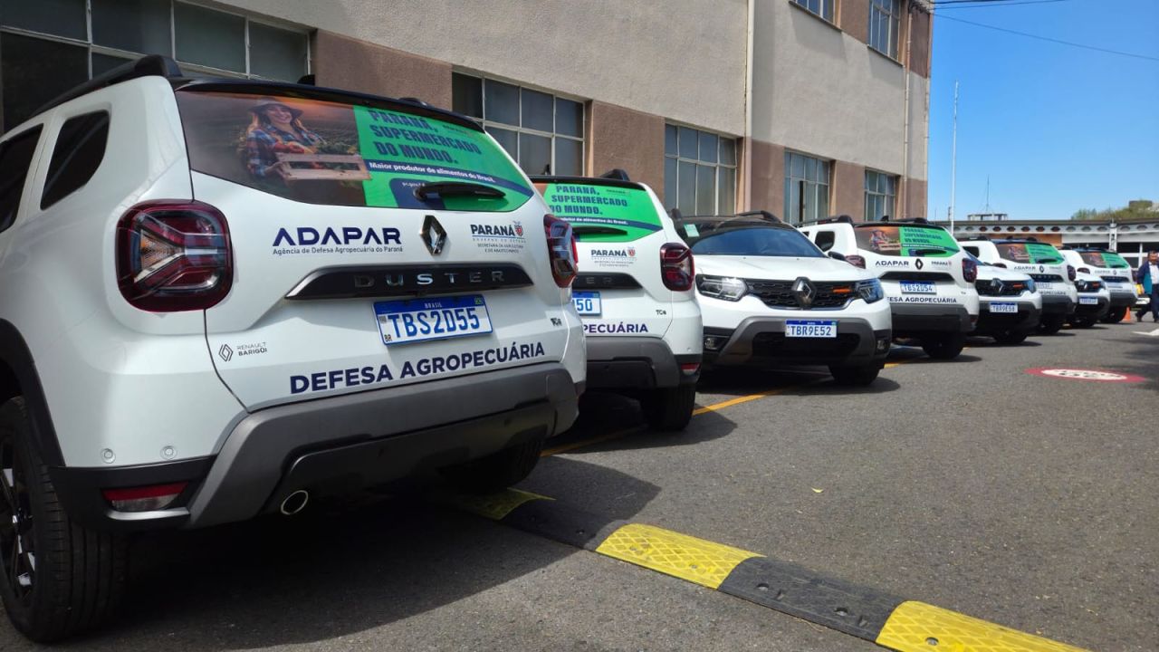 Adapar recebe 17 veículos para reforçar a defesa agropecuária e ações de fiscalização
