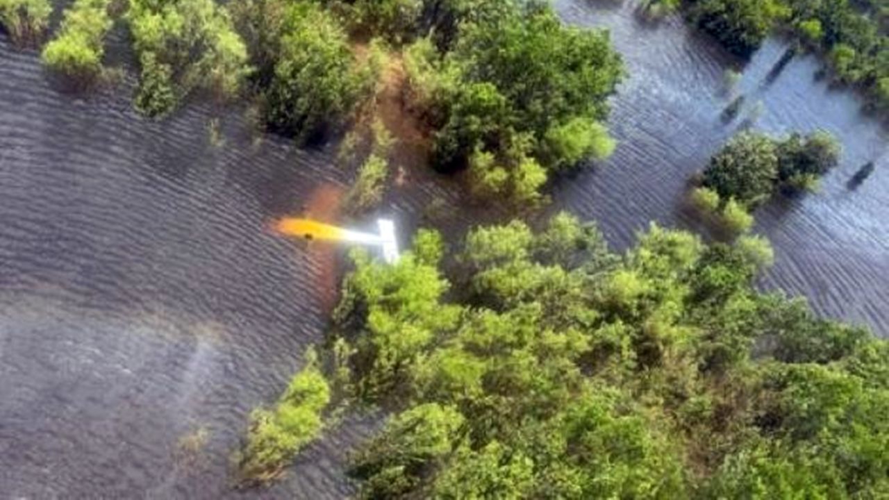 FAB intercepta aeronave hostil oriunda do Peru