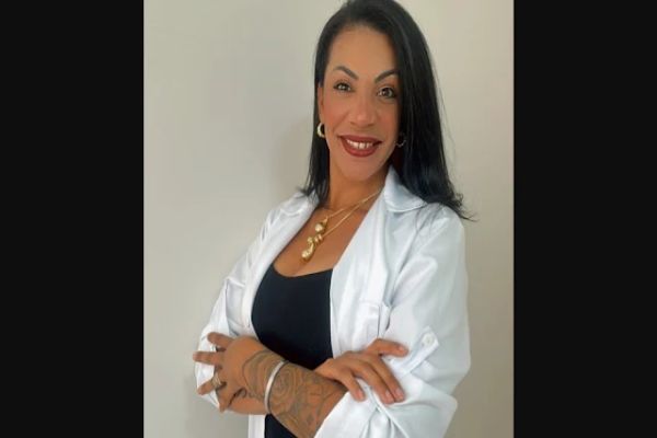 Professora é brutalmente assassinada com mais de 30 facadas dentro de casa no norte do Paraná