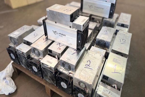 Receita Federal apreende mineradoras de bitcoin e “canetas emagrecedoras” na BR-277