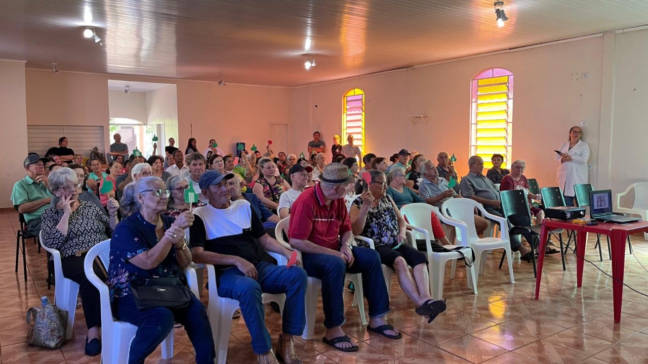 Secretaria de Saúde  de Corbélia promove ação no Ceaps do Jardim Vera Lúcia para incentivar hábitos saudáveis