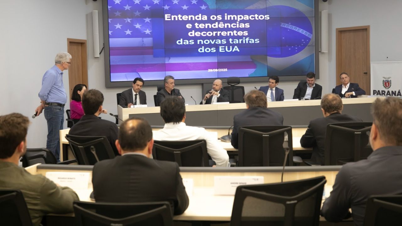 Fiep e Fazenda discutem novas medidas para socorrer indústrias afetadas pelo tarifaço