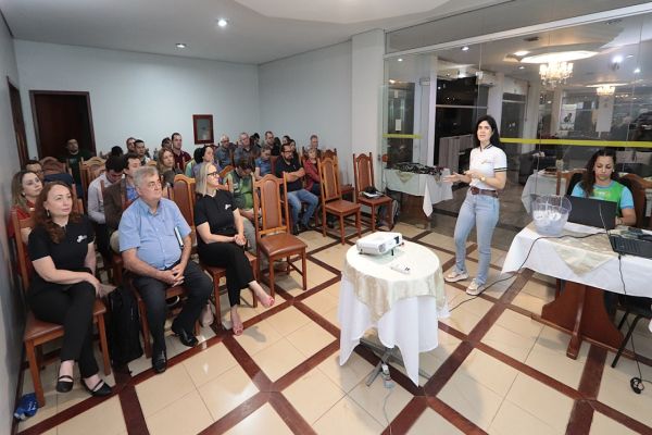 Adetur Cataratas e Caminhos destaca fortalecimento do turismo em Assembleia Geral Ordinária