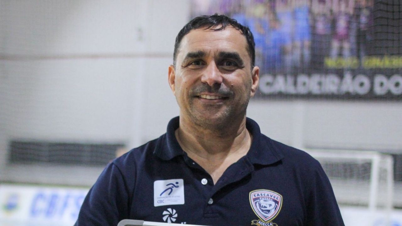 Cascavel Futsal renova contrato com o técnico, Deividy Hadson até o final de 2026