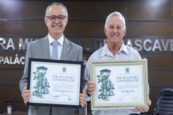 Promotor e presidente do Abrigo São Vicente recebem votos de louvor do Legislativo