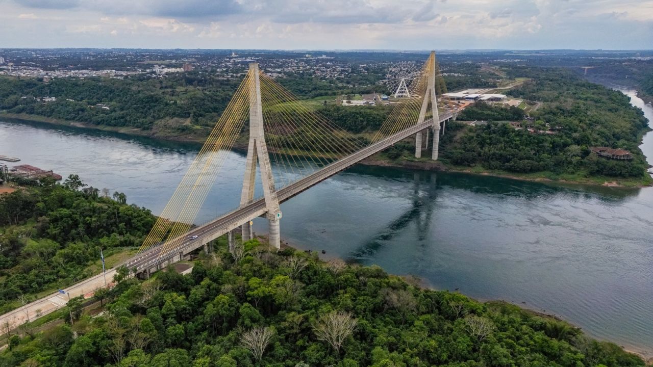 Brasil e Paraguai discutem cronograma de Abertura da Ponte da Integração
