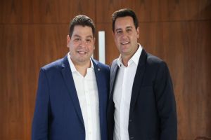 Imagem referente a notícia: Janela partidária fortalece PSD, que vira maior bancada da Assembleia do Paraná com 19 deputados