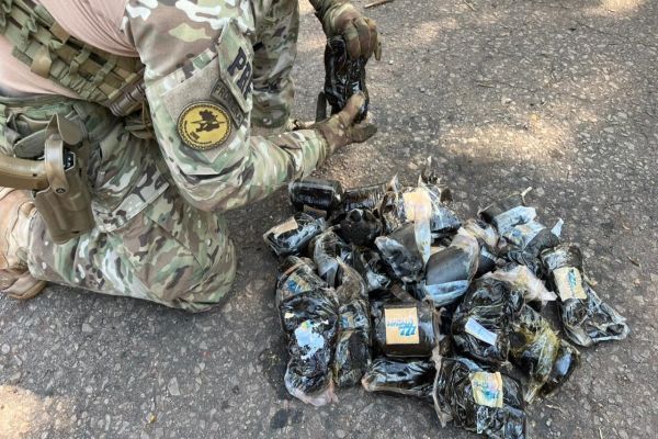 PRF apreende haxixe escondidos no tanque de combustível de veículo na BR-369 no noroeste do Paraná