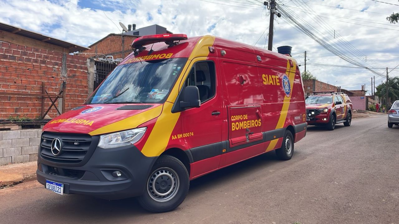 Jovem de 22 anos é baleado em plena luz do dia no Conjunto Abelha em Cascavel
