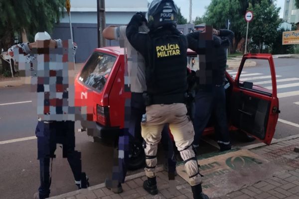 Operação do GOTran aplica mais de 130 multas e recolhe veículos irregulares  em Cascavel