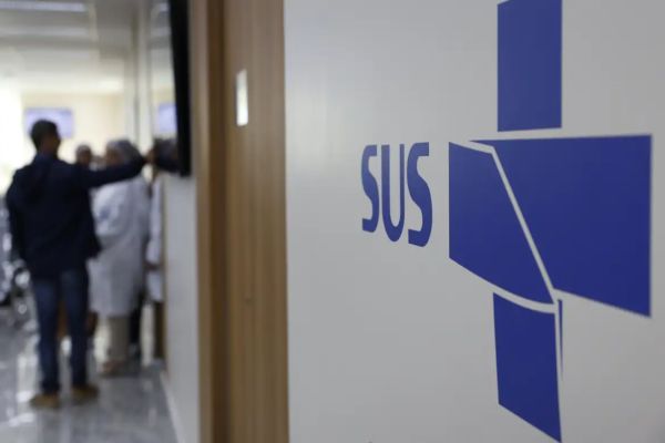 Lula sanciona MP que acelera atendimento de especialistas no SUS