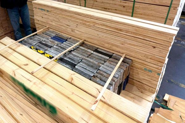 Receita Federal retém mais de 1 tonelada de cocaína no Porto de Paranaguá