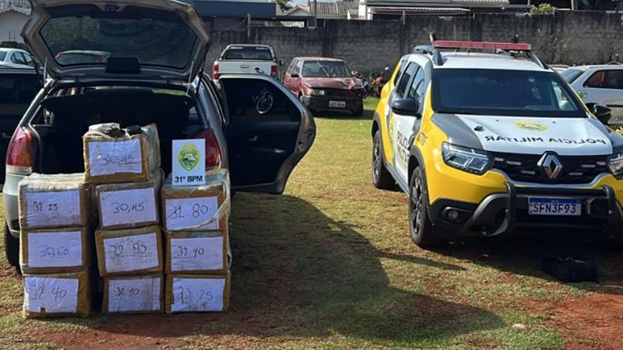 Polícia Militar intercepta carro carregado com mais de 320 kg de maconha em Corbélia