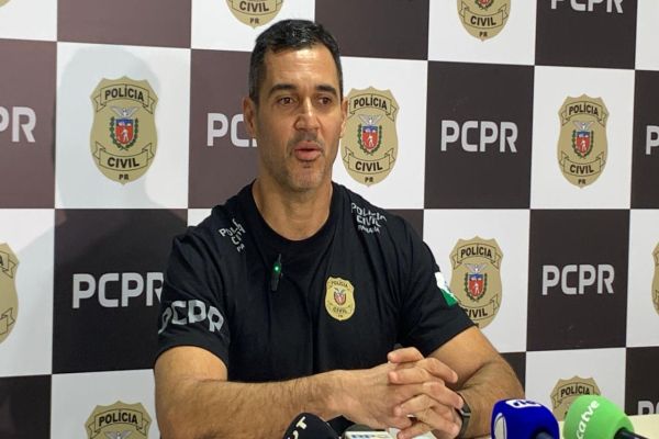 Imagem referente a notícia: Delegacia de Homicídios detalha investigação sobre a morte de homem a pedradas no Bairro Periolo em Cascavel