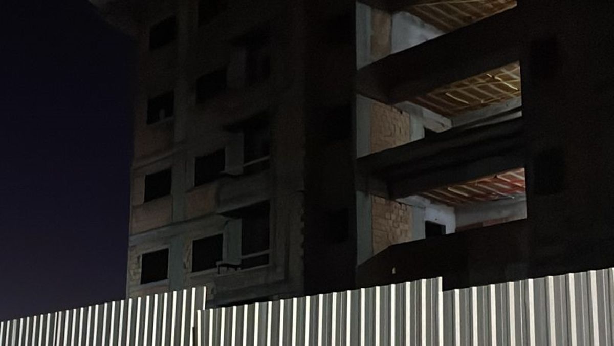 Homem morre após cair de prédio em construção, em Cascavel