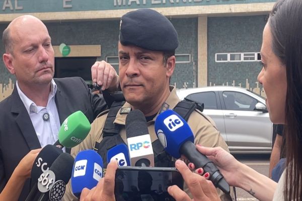 Imagem referente a notícia: Polícia Militar apresenta o balanço da operação que terminou com quatro mortos em Cascavel