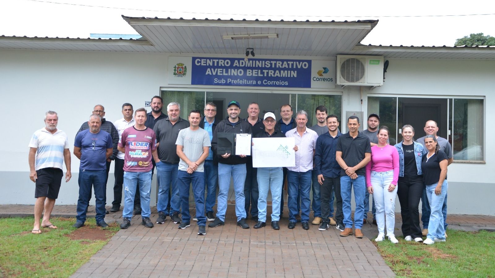 Corbélia assina contrato para execução de pavimentação asfáltica na Vila da Escuridão, no distrito da Penha