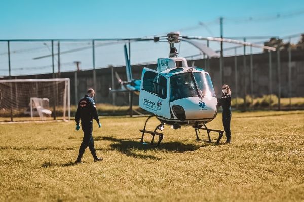 Imagem referente a notícia: Aeromédico atua em resgate de paciente com infarto em Marechal Cândido Rondon