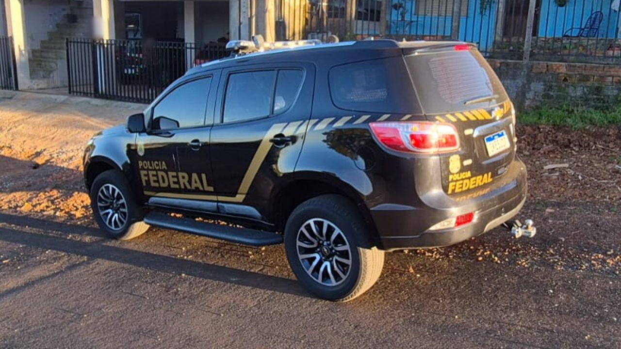 Polícia Federal mira fortuna de R$ 30 milhões em operação contra o tráfico internacional de drogas em Cascavel