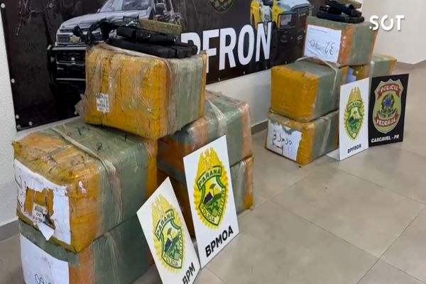 Imagem referente a notícia: Cerco policial na BR-277 termina com 350 quilos de maconha apreendidos em operação no Oeste do Paraná