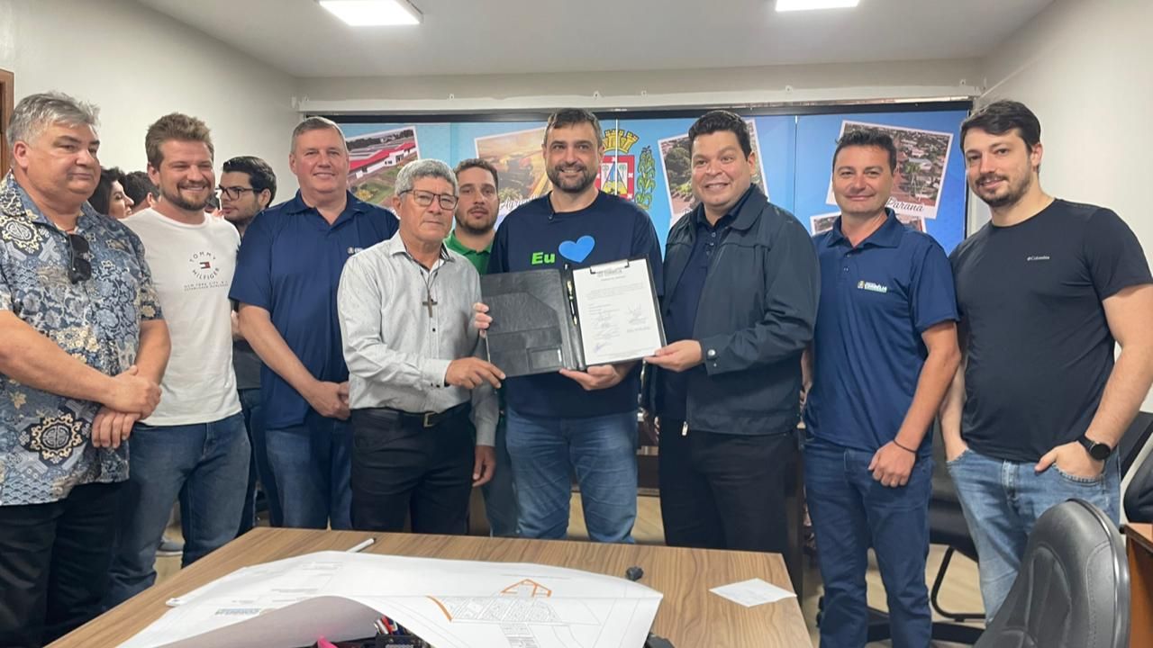 Corbélia acelera desenvolvimento urbano com mais de R$ 8 milhões em novo asfalto