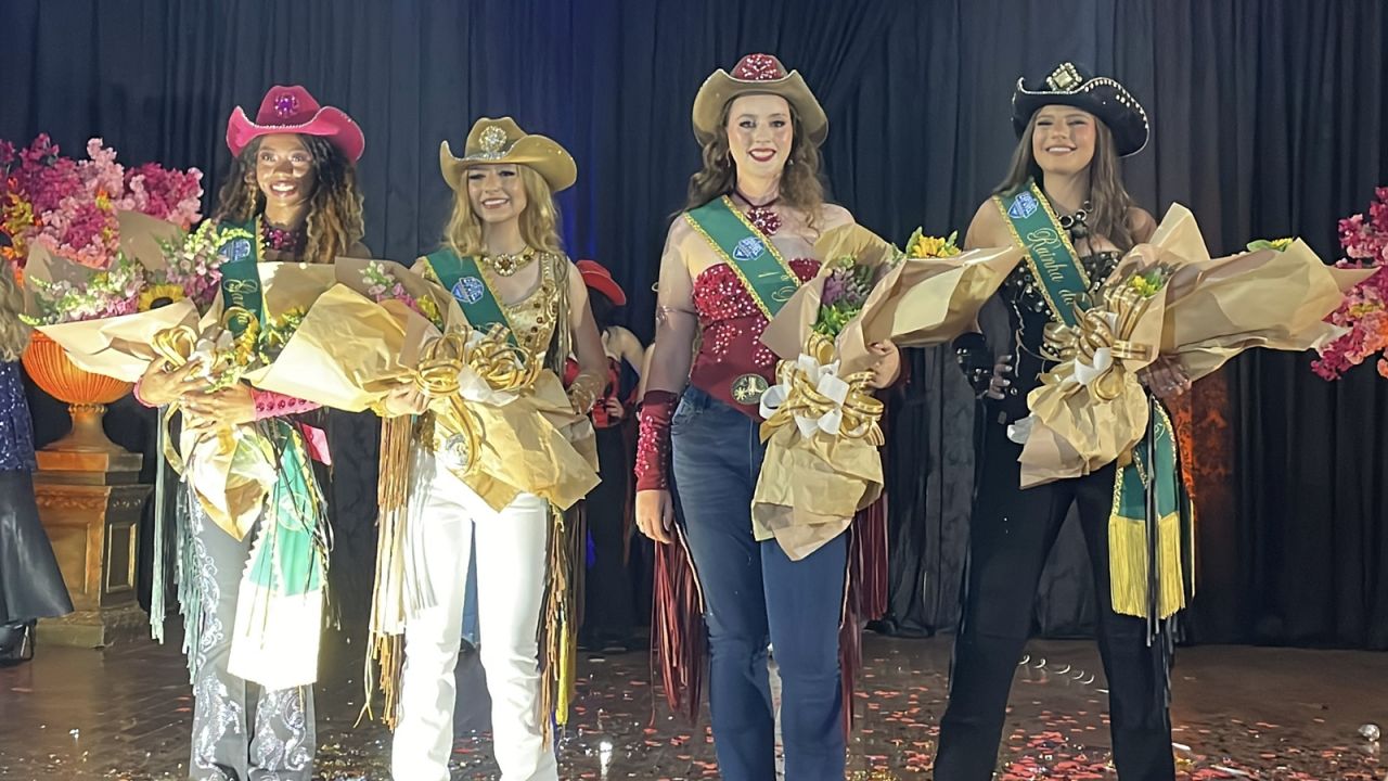 Noite de glamour e tradição: Cascavel dá início à Expovel 2025 com a escolha da nova Rainha