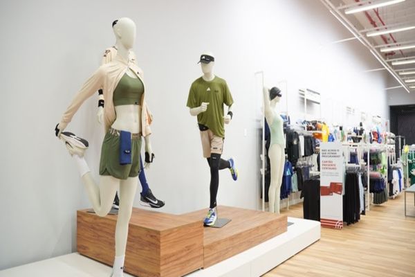 Imagem referente a notícia: Centauro inaugura sua primeira loja em Cascavel e leva experiência imersiva do esporte ao Catuaí Shopping