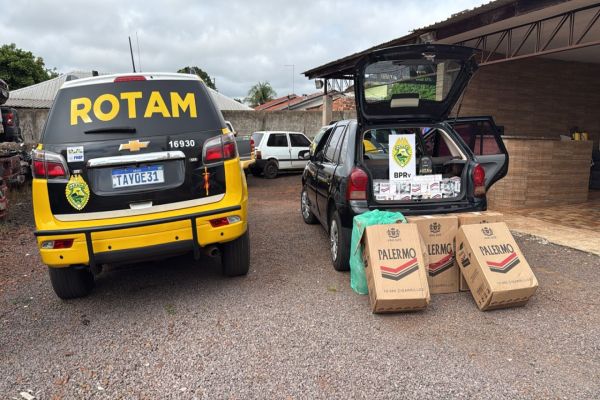 Imagem referente a notícia: Fuga, perseguição e prisão: homem é detido com 500 pacotes de cigarros contrabandeados