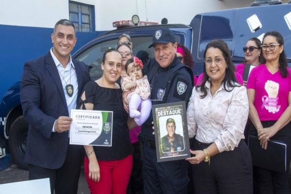 Imagem referente a notícia: Policial Municipal é homenageado após salvar criança de um ano em Toledo
