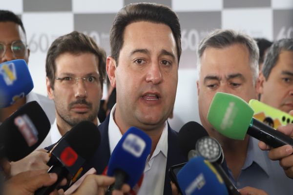 Governador reafirma defesa das APAEs e inclusão responsável para alunos com deficiência