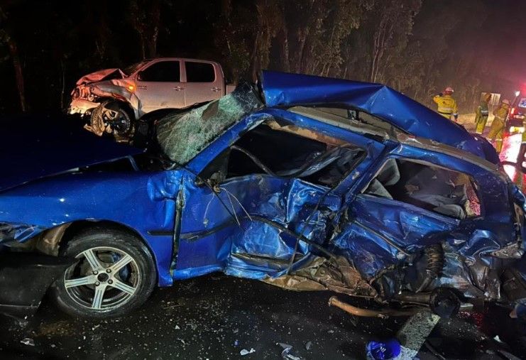 Quatro pessoas morrem em colisão devastadora na BR-373 nos Campos Gerais