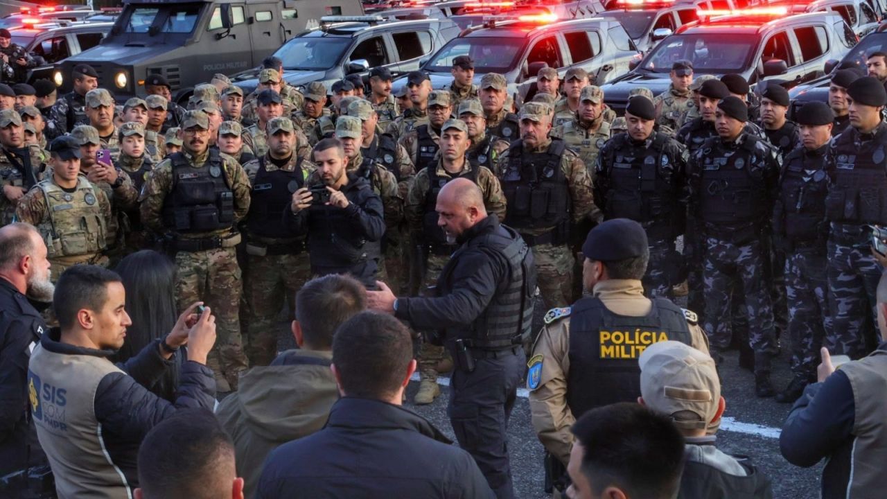 Forças de segurança realizam exposições em cinco cidades na nova fase da Missão Paraná