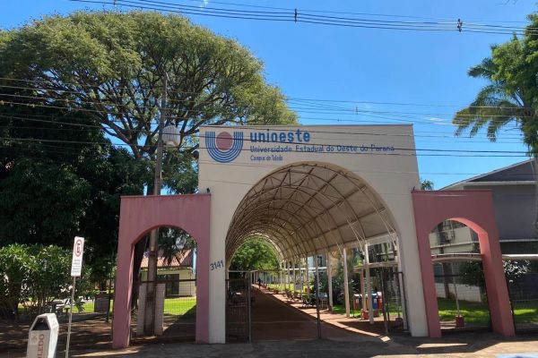 Imagem referente a notícia: Integra Unioeste 2025 é realizado em Toledo e faz história como maior encontro acadêmico da universidade