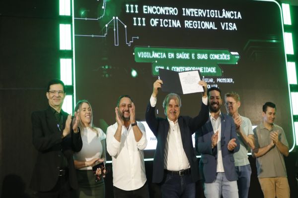 Imagem referente a notícia: Cascavel lança "Selo de Confiança Sanitária" e implementa novo modelo de certificação para empresas locais