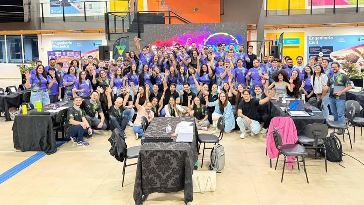 Ideias que cooperam: UniAgro vence o 1º Hackathon do Sicoob