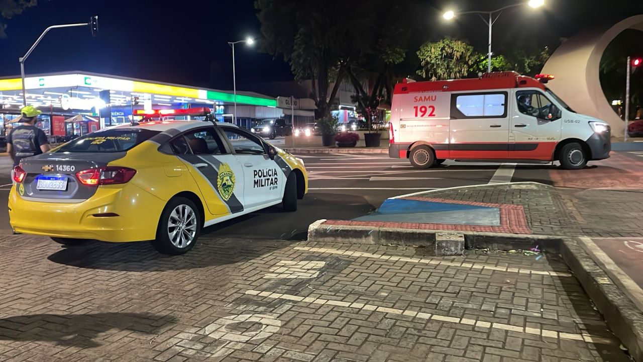 Colisão entre três veículos mobiliza equipes de resgate no Centro de Cascavel
