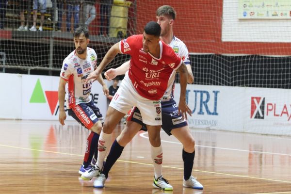 Imagem referente a notícia: Atlântico vence de virada e Cascavel Futsal se despede da Liga Nacional 2025