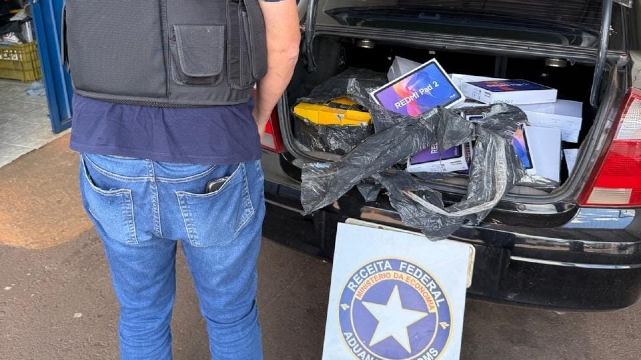 Receita Federal em Cascavel realiza fiscalização e apreende R$ 90 mil em eletrônicos